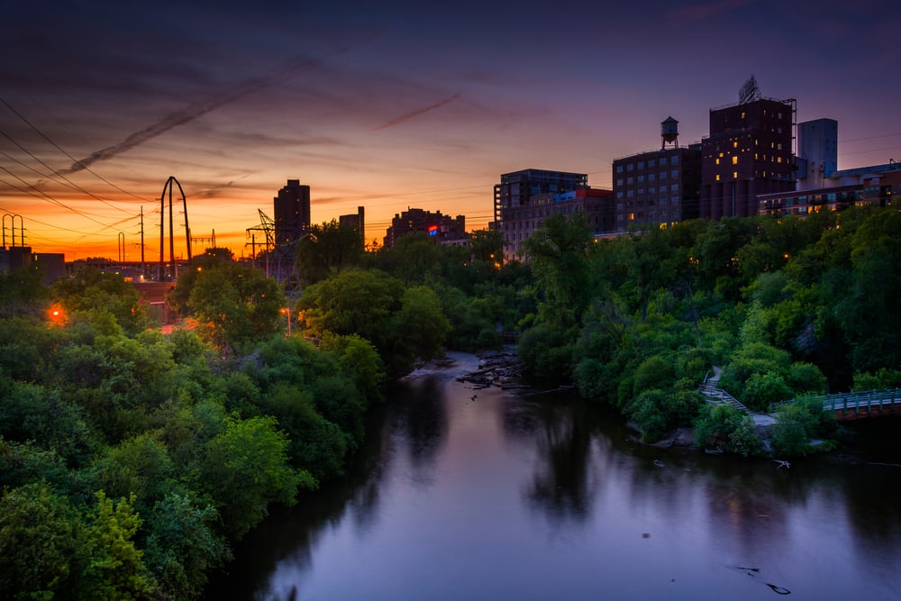 Sunset over the Mississippi River and Marcy-Holmes, in Minneapolis, Minnesota.